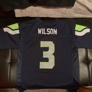 Russel Wilson youth large jersey